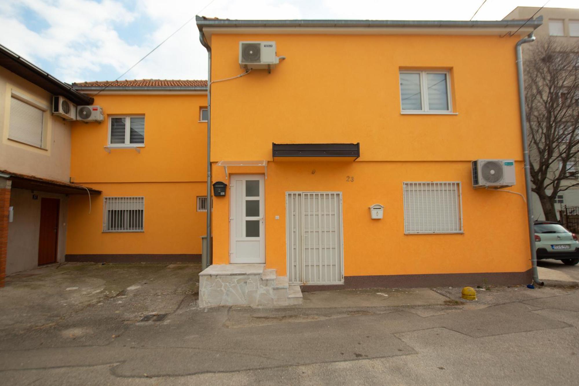 On Point Apartamento Mostar Exterior foto