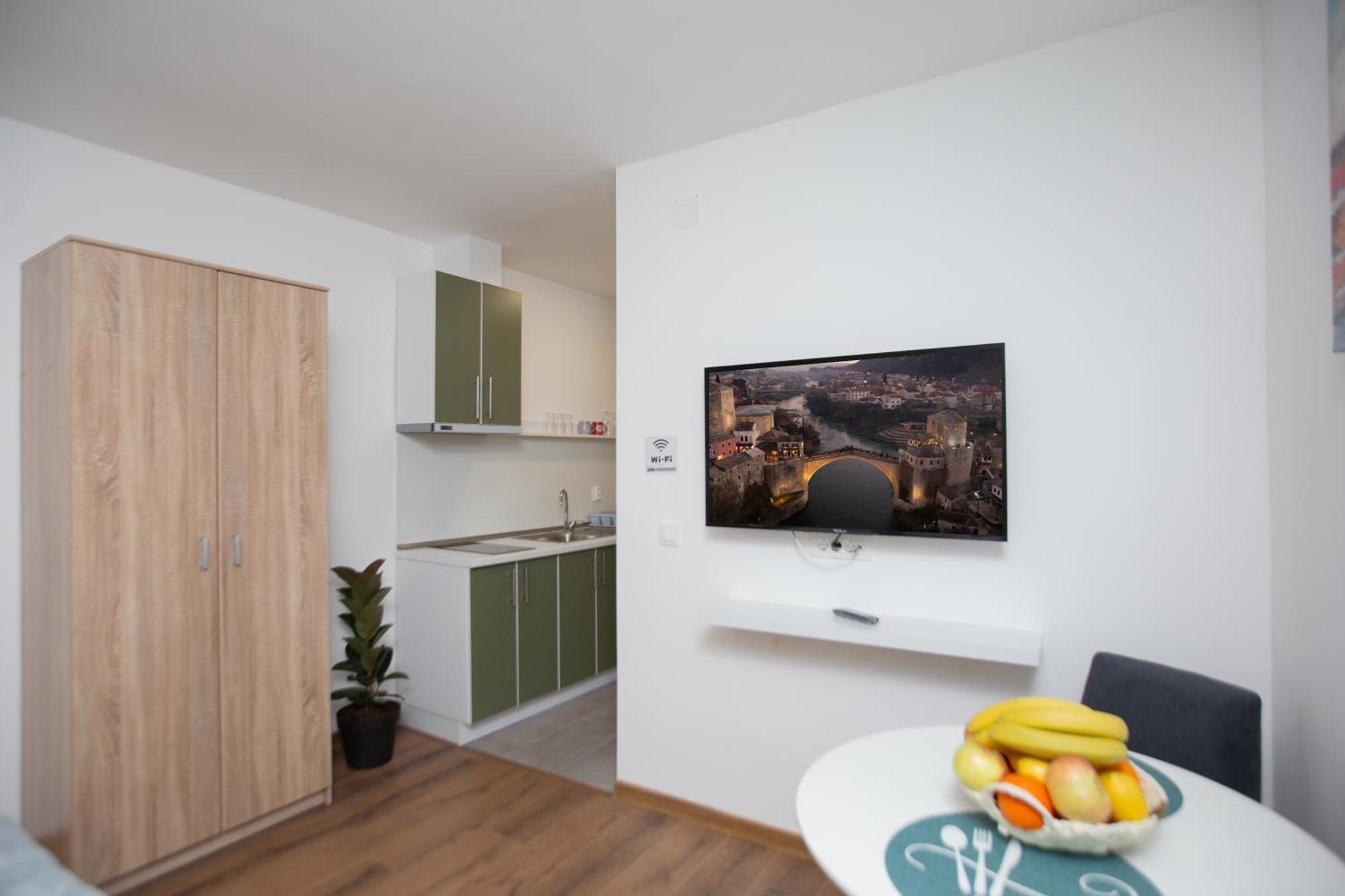 On Point Apartamento Mostar Exterior foto