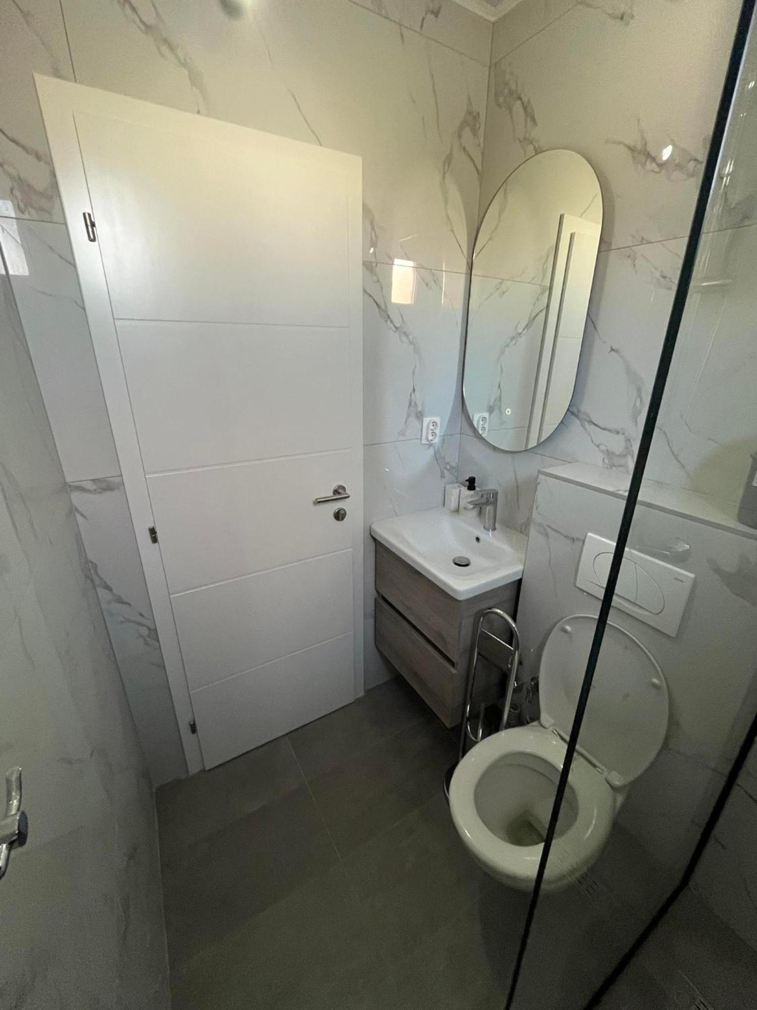 On Point Apartamento Mostar Exterior foto